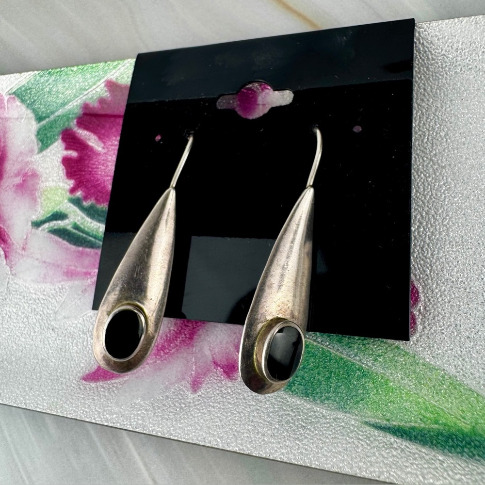 Sterling Silver Vintage Onyx Teardrop Earrings